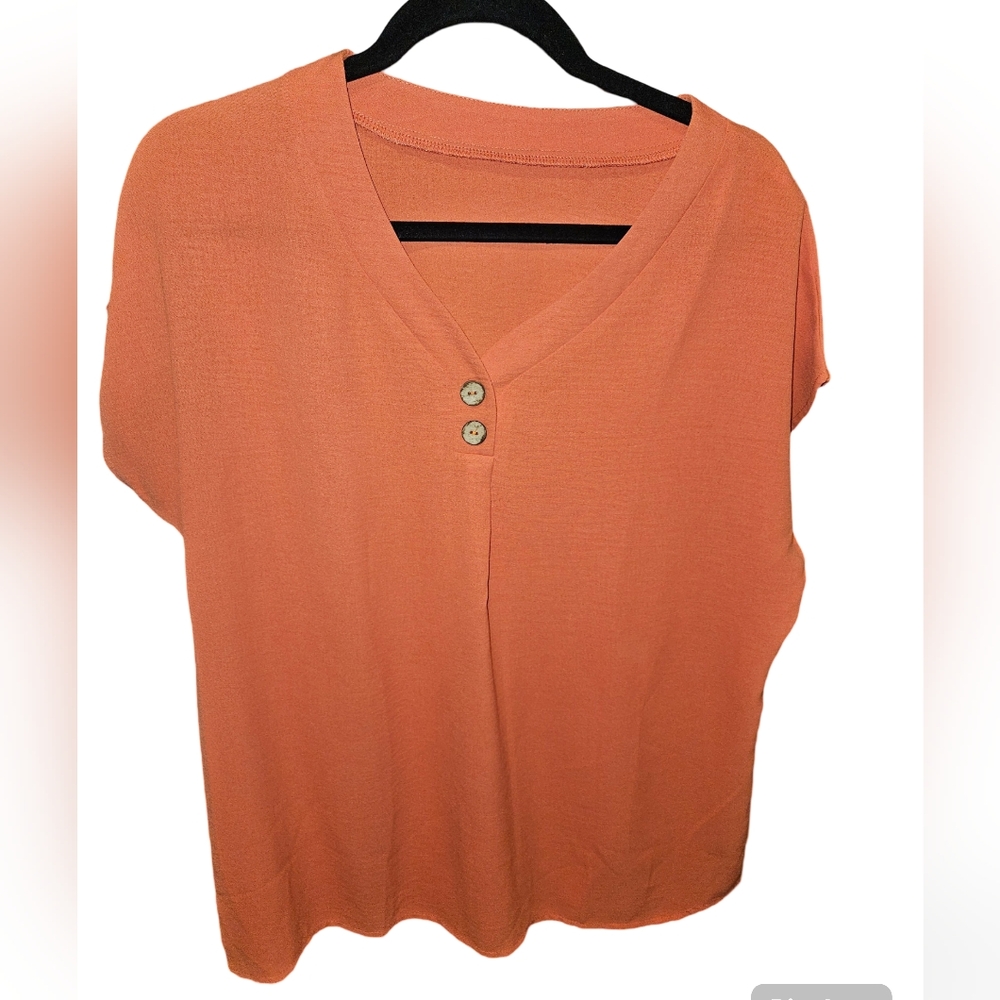 Ladies short sleeve top